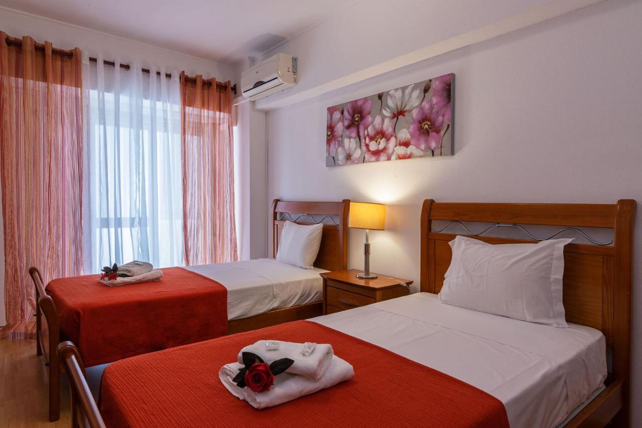 Appartamento Quarteira Ocean View By Homing Esterno foto